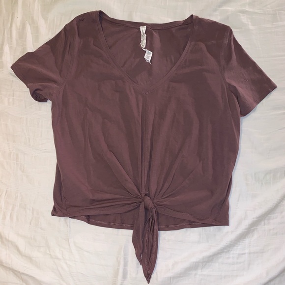 lululemon athletica Tops - Lululemon front tie T-shirt